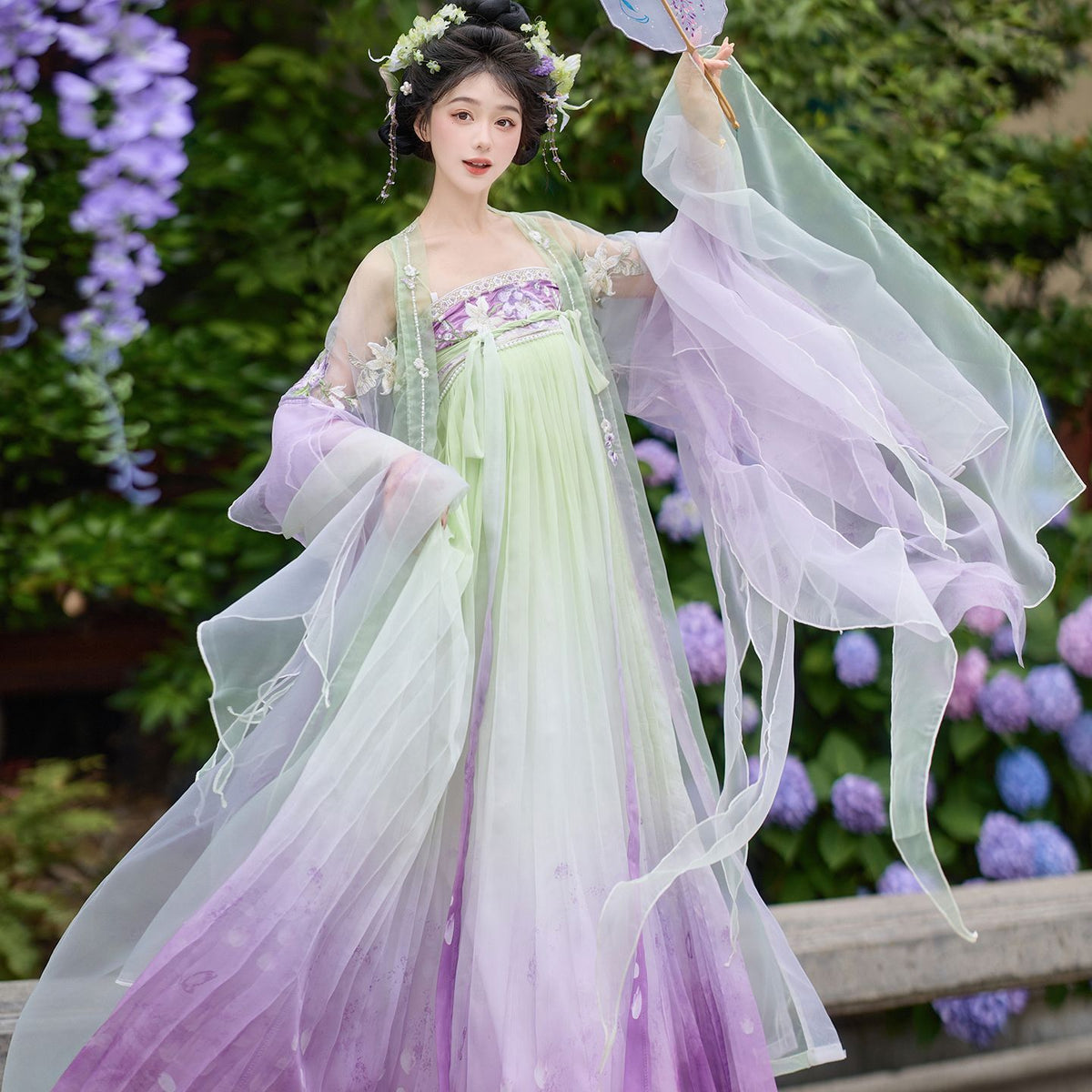 Embroidered Hanfu Dress | Big Sleeve Fairy Cosplay | Tang Dynasty Set
