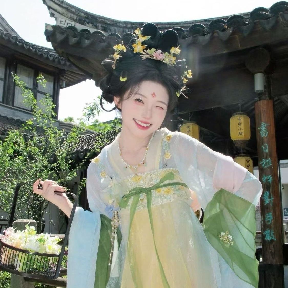 Summer Hanfu Dress | Tang Dynasty Embroidered Fairy Cosplay | Lightweight Set