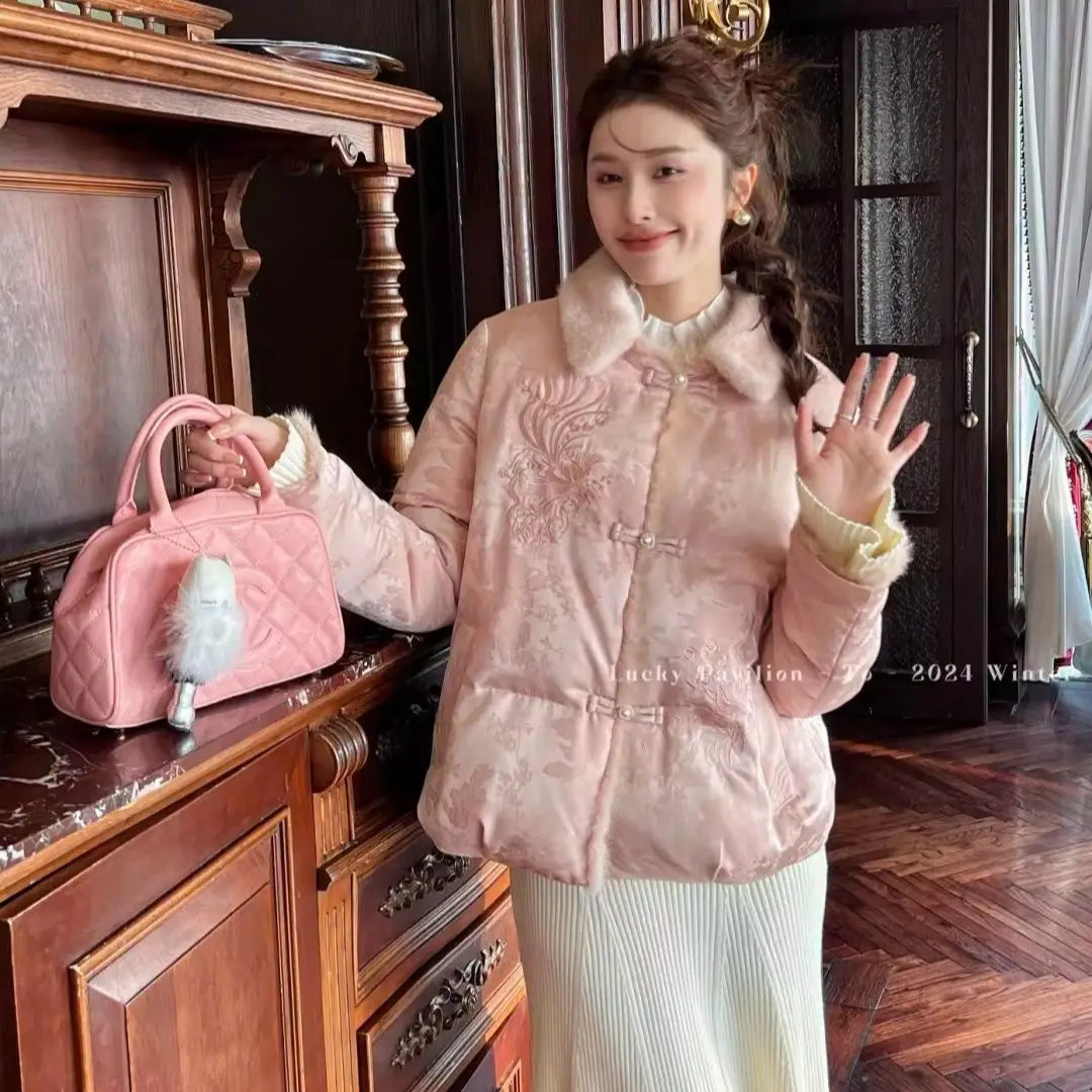Chinese Cotton Jacket Embroidered Fur Collar Buckle 2025 Winter Thick Women's Clothing New Year Festive Clothes